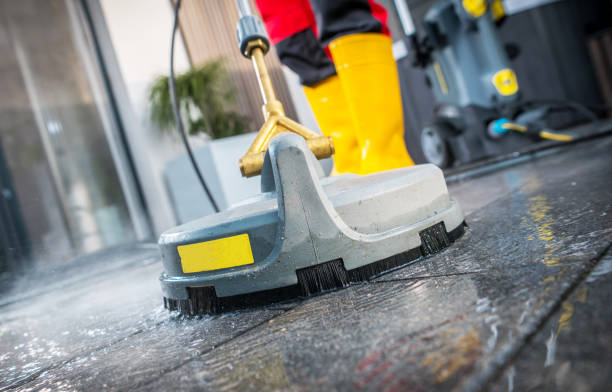 Best Commercial Pressure Washing  in Akron, PA