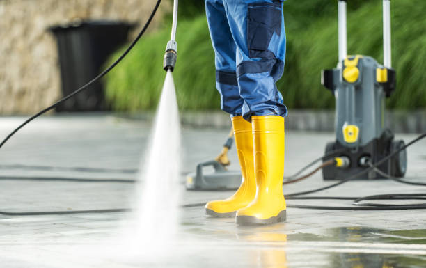 Best Residential Pressure Washing Services  in Akron, PA
